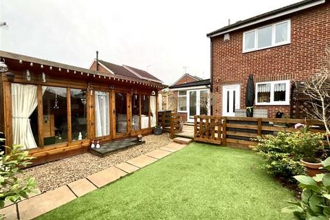 2 bedroom semi-detached house for sale, Sandy Acres Close, Waterthorpe, Sheffield, S20 7LT