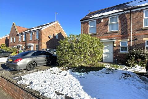 2 bedroom terraced house for sale, Church Drive, Shirebrook, Mansfield, Derbyshire, NG20