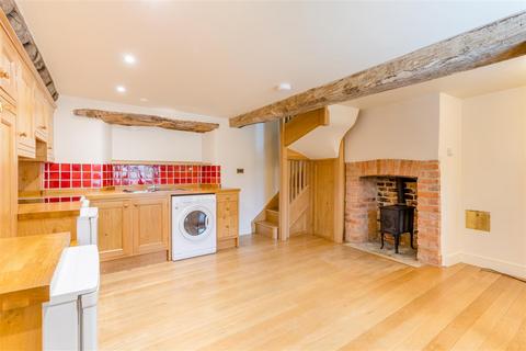 1 bedroom house to rent, Setchells Yard, West Street, Oundle