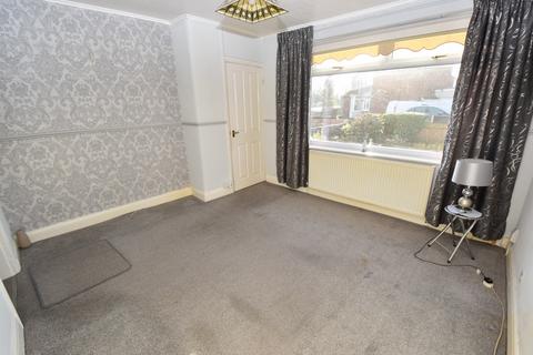 3 bedroom semi-detached house for sale, Redesmere Park, Flixton, M41