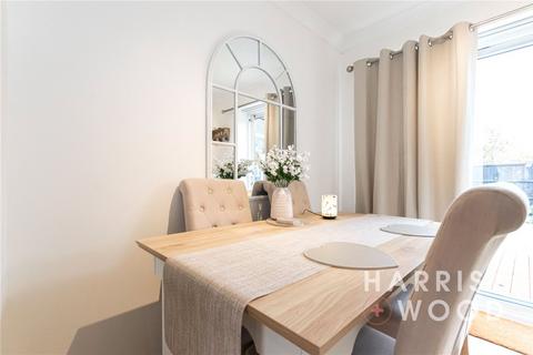 10 Upper Acres, Witham, CM8 2LA