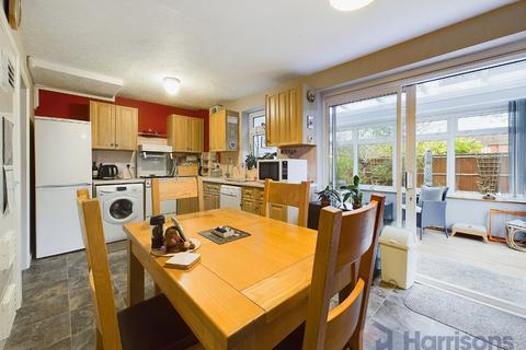 3 bedroom end of terrace house for sale, Hutchings Close, Sittingbourne, Kent, ME10 3QA