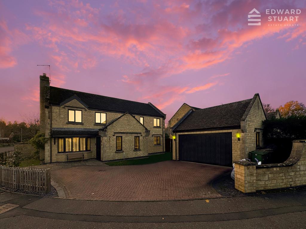 Trienna Way, Orton Longueville, Peterborough PE2