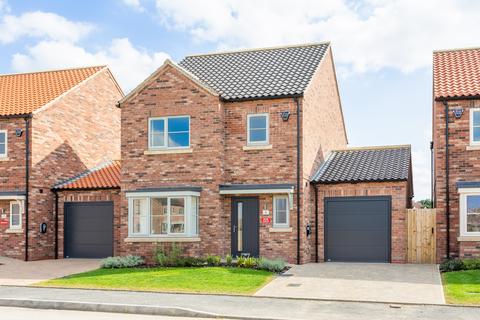 3 bedroom detached house for sale, Hook DN14