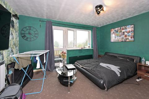 3 bedroom flat for sale, Samuel Street, Preston PR1