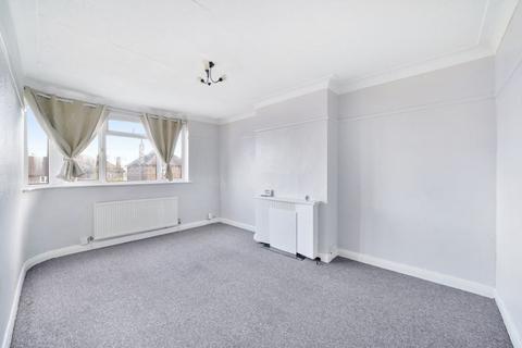 2 bedroom maisonette for sale, Preston Court, York Road, Northwood Hill