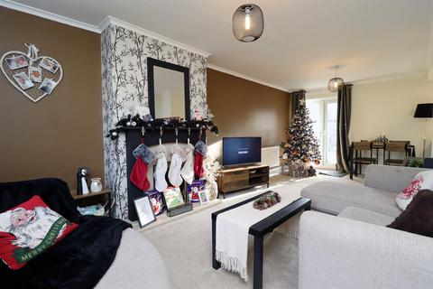 3 bedroom semi-detached house for sale, Thorn Road, Fern Park, TS19 0NN