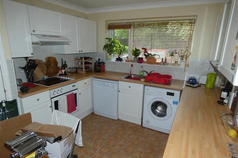 2 bedroom maisonette to rent, Solihull, Solihull B92