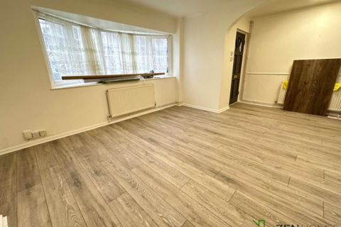 3 bedroom terraced house to rent, Enfield EN1