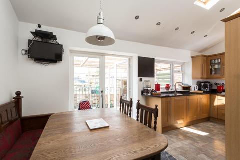 5 bedroom detached house for sale, Malton Road, York