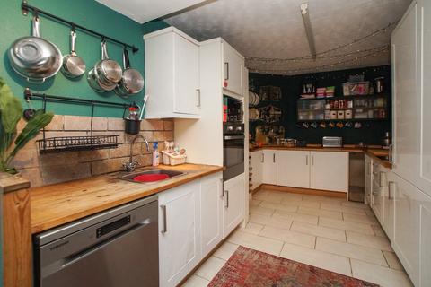 2 Albert Street, Longtown, Carlisle, CA6 5SF
