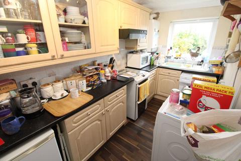 2 bedroom ground floor flat for sale, South Hill, Plymouth PL9