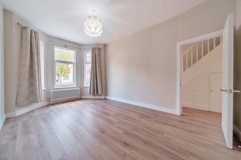 4 bedroom house to rent, Ashen Grove Southfields SW19