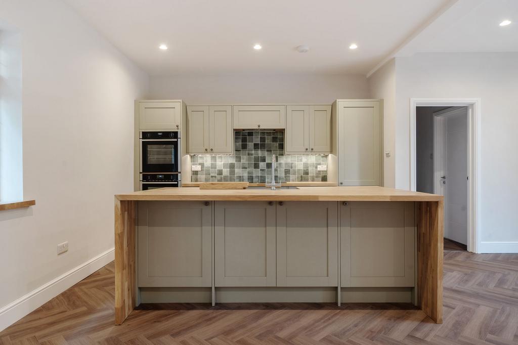 Kitchen / Sitting Room