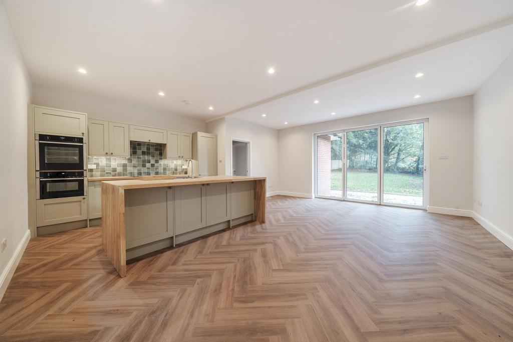 Kitchen / Sitting Room