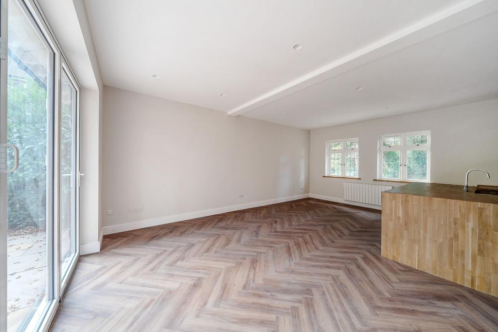 Kitchen / Sitting Room