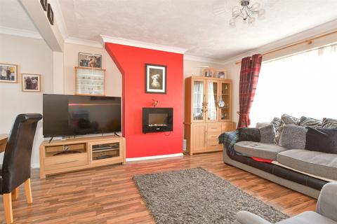 4 bedroom terraced house for sale, The Fairway, Rochester, Kent