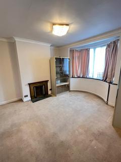 3 bedroom terraced house to rent, Woodstock Road, Wembley HA0