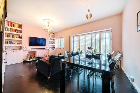 71 Crescent Road, Kingston Upon Thames, KT2 7RE