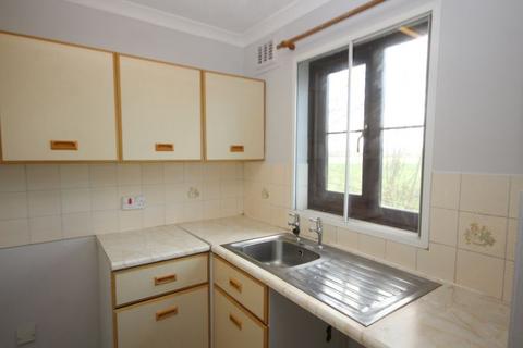 1 bedroom flat to rent, Lyster Gardens, Ilchester BA22