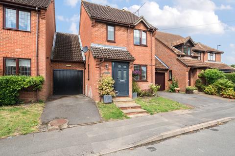 3 bedroom link detached house for sale, Emmets Nest, Bracknell RG42