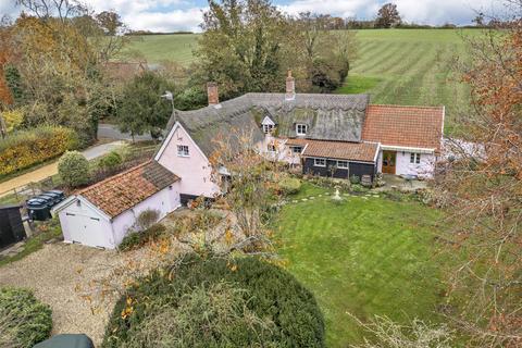 5 bedroom detached house for sale, Lower Road, Onehouse