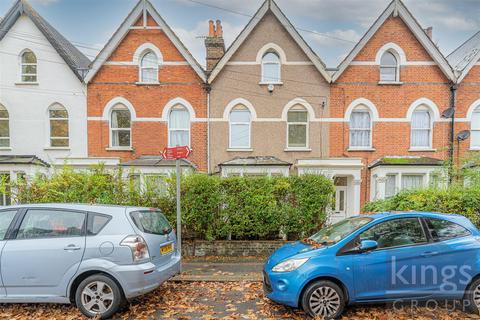 3 bedroom flat for sale, Carisbrooke Road, Walthamstow