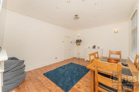 3 bedroom flat for sale, Carisbrooke Road, Walthamstow