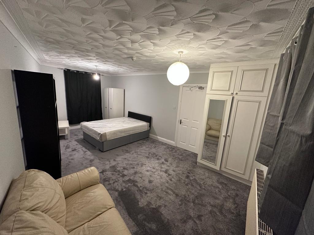 Six bedroom HMO Available in Hounslow