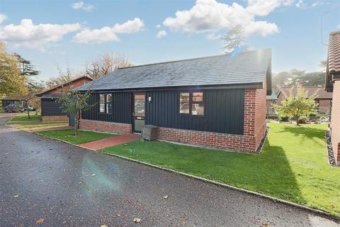 2 bedroom detached bungalow for sale, Chapel Road, Carlton Colville, Lowestoft