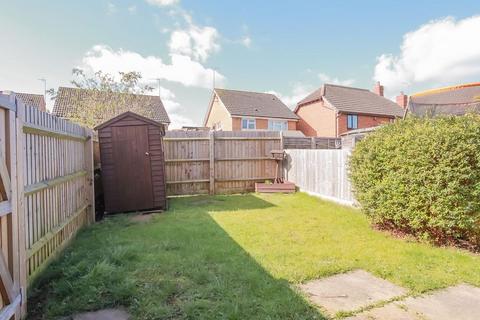 2 bedroom terraced house to rent, Prince Thorpe Drive, Banbury