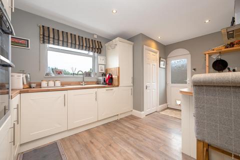 3 bedroom semi-detached house for sale, Gainsborough Road, Uppingham