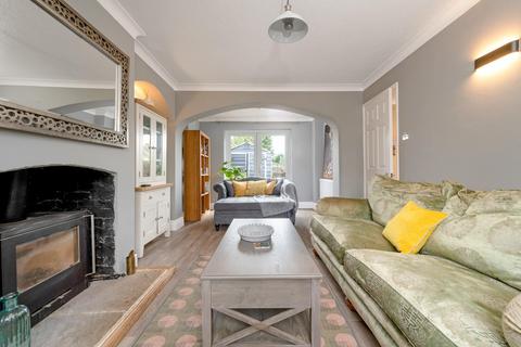 3 bedroom semi-detached house for sale, Gainsborough Road, Uppingham