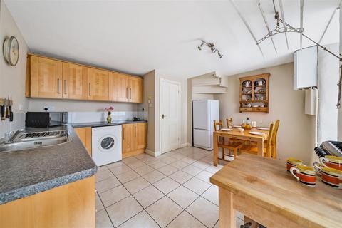 undefined, Broadstone, Dartmouth