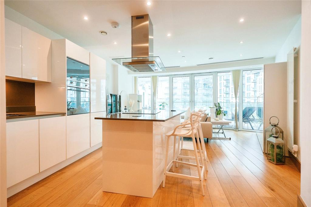 Kitchen/Dining Area