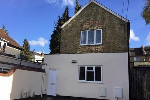 2 bedroom flat to rent, Bethel Road , Sevenoaks , Kent