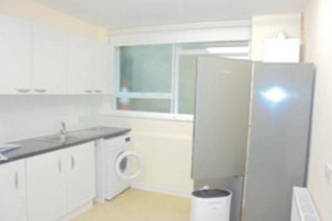 2 bedroom flat to rent, Bethel Road , Sevenoaks , Kent