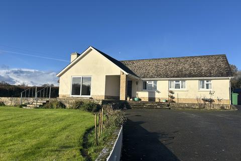 3 bedroom detached bungalow to rent, Spreyton, Crediton, EX17