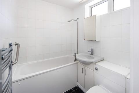 17 Kildare Walk, London, E14 7DB