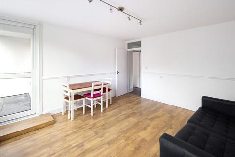 17 Kildare Walk, London, E14 7DB