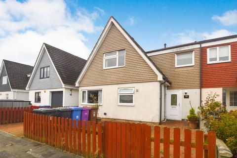 4 bedroom semi-detached house for sale, 11 Fairhaven Square, Kilwinning, KA13 6RB