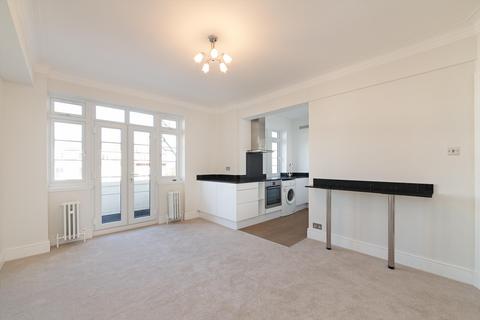 1 bedroom flat for sale, Chatsworth Court, Pembroke Road, London, W8