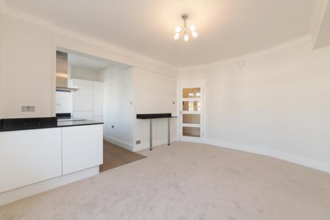 1 bedroom flat for sale, Chatsworth Court, Pembroke Road, London, W8