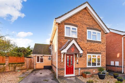 3 bedroom link detached house for sale, Kew Walk, Andover