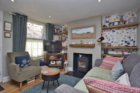 2 bedroom end of terrace house for sale, Cox Hill, Shepherdswell, CT15