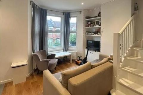 4 bedroom terraced house for sale, Chapter Road, Willesden Green, London