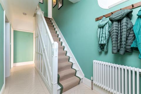 49 Pool Road, Otley, LS21 1HL