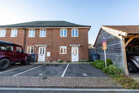 3 bedroom end of terrace house for sale, Blue Flame Road, Aylesham, CT3