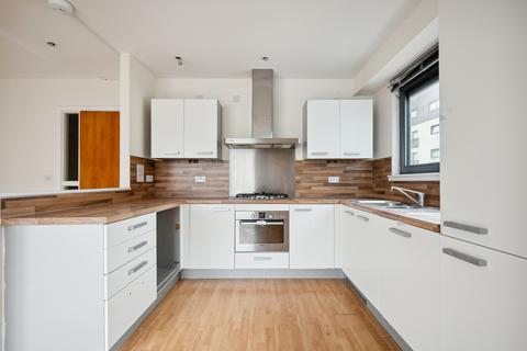 2 bedroom flat for sale, Meadowside Quay Square, Flat 4/1, Glasgow Harbour, Glasgow, G11 6BT