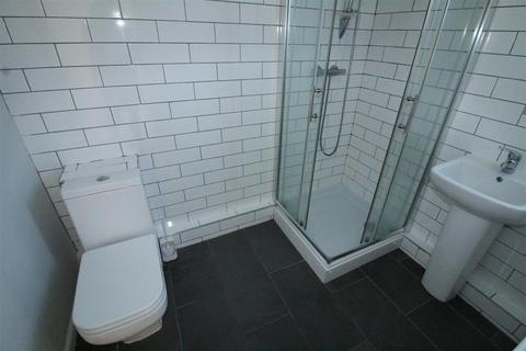 1 bedroom in a house share to rent, Springfield Terrace, Dewsbury